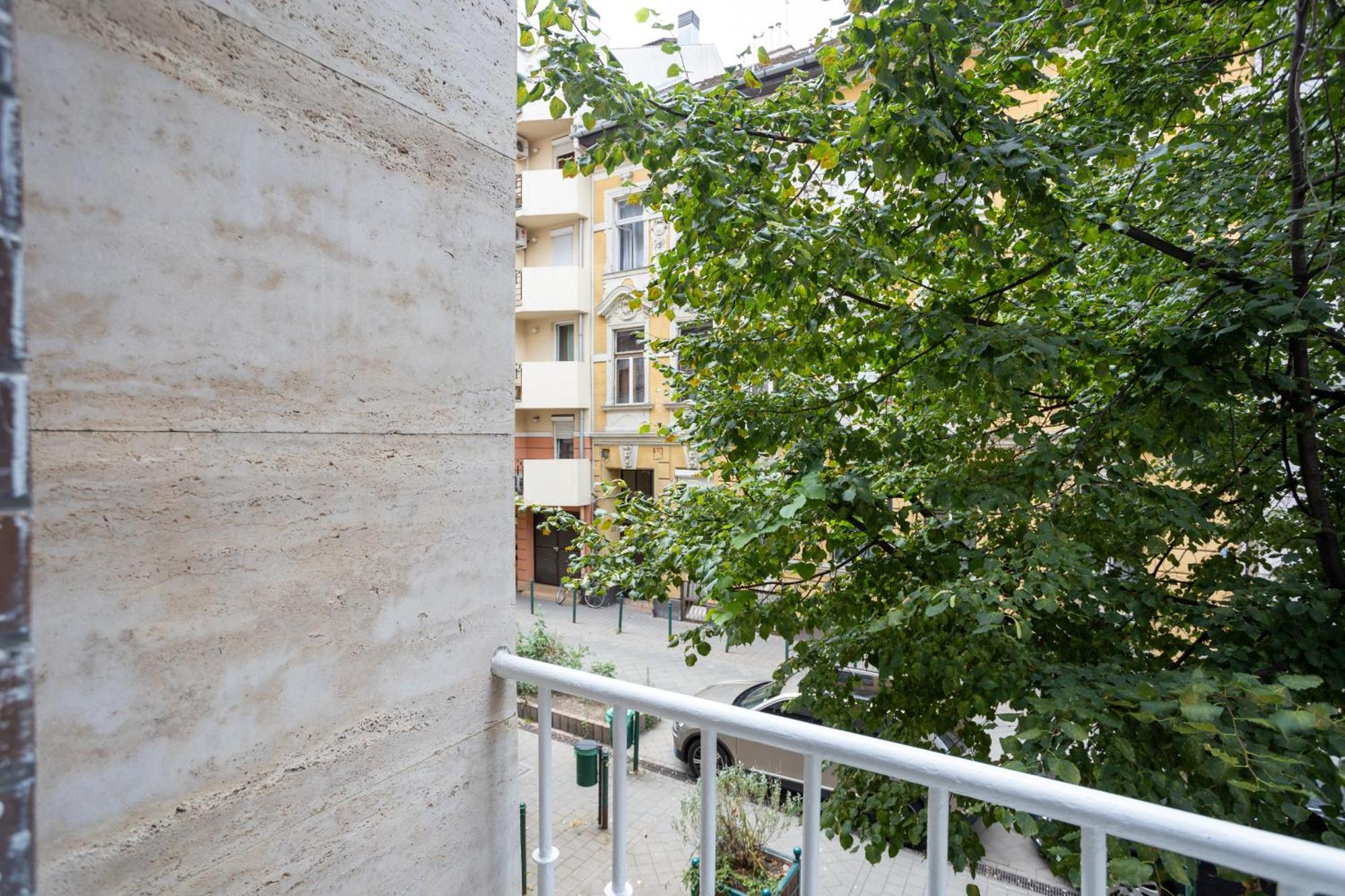 Whiteangel Apartments Budapeste Exterior foto